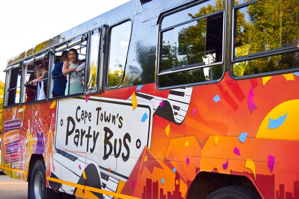 Factors to Consider When Hiring a Party Bus post thumbnail image